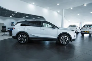 2025 Opel Grandland GS Line 1.6T AT