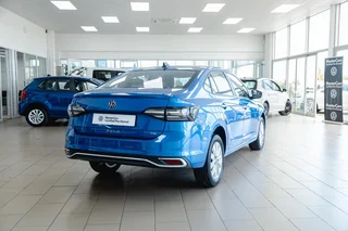 2024 Volkswagen Polo Sedan 1.0 TSI Life Tiptronic