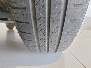 2022 Suzuki Swift 1.2I GL, White with 35500km available now!