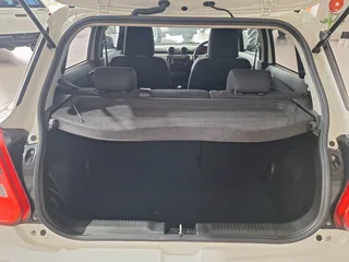 2023 Suzuki Swift 1.2I GL AMT, White with 24000km available now!