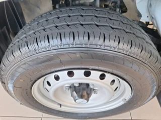 2022 Isuzu D-Max 250C Base, White with 107500km available now!