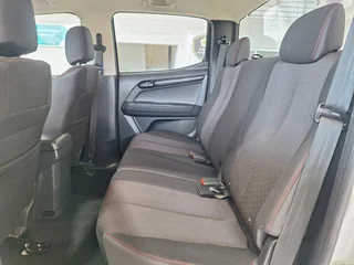 2019 Isuzu D-Max 250 HO Hi-Rider D/Cab 4x4, White with 98500km available now!