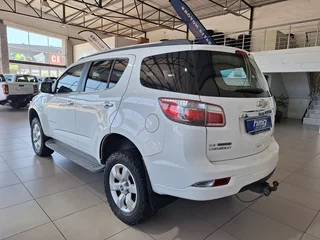 2013 Chevrolet Trailblazer 2.8 LTZ 4x4 AT, White with 202000km available now!