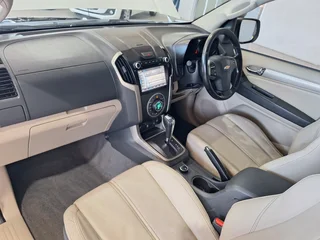 2013 Chevrolet Trailblazer 2.8 LTZ 4x4 AT, White with 202000km available now!