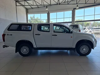 2022 Isuzu D-Max 250 HO Hi-Rider D/Cab 4x4, White with 120500km available now!