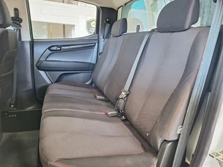 2022 Isuzu D-Max 250 HO Hi-Rider D/Cab 4x4, White with 122500km available now!