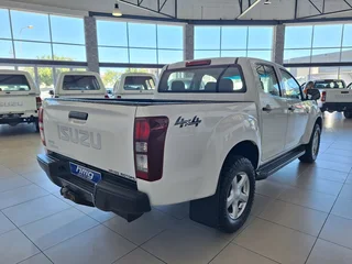 2021 Isuzu D-Max 250 HO Hi-Rider D/Cab 4x4, White with 183500km available now!