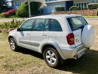 2006 Toyota RAV-4 SUV