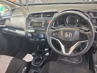 2016 Honda Jazz 1.2 comfort excellent! Condition! Drives like a dream! Bargain of the day!!
