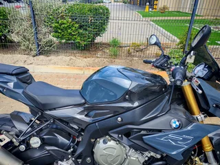 2018 BMW S1000R for sale - R210 000