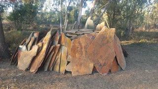 SLATE SLASTO CRAZY PAVING CLADDING AND TILES n wholesale from quarry to you.