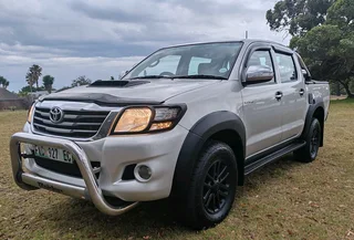 One owner 2012 Toyota Hilux 3.0 D4D 4x4 Manual Double