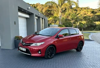 2014 Toyota Auris 1.6 XS Manual Hatchback - Only 98 000 kms!