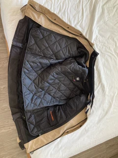 Motorcycle touring jacket