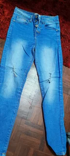 Second hand jeans