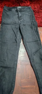 Second hand jeans