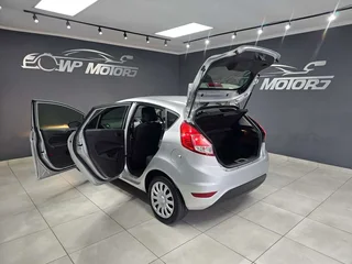 2017 FORD FIESTA 1.4 AMBIENTE 5 Dr
