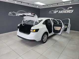 2024 VOLKSWAGEN POLO 1.6 TIPTRONIC