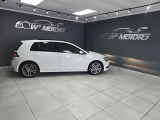 2017 VOLKSWAGEN GOLF VII 1.4 TSI COMFORTLINE