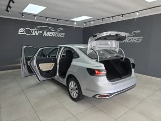 2024 VOLKSWAGEN POLO 1.0 TSI LIFE TIPTRONIC