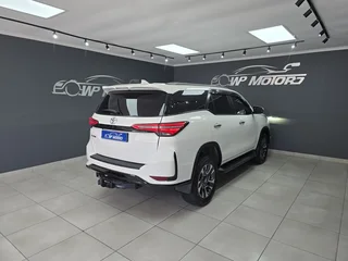 2024 TOYOTA FORTUNER 2.4GD-6 R/B A/T
