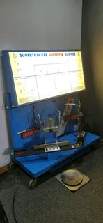 Laser portable wheel alignment machine