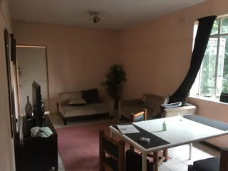 Accomodation - Ad posted by Luxolo Gumpe