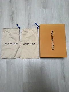 Louis Vuitton Trocadero White Sneakers Men’s – Size 7 (NEG)