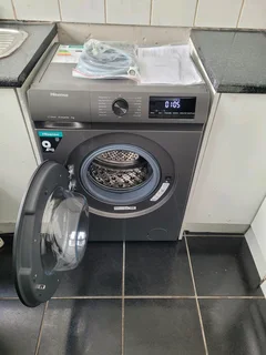 9kg Hisense steam inverter Washing Machine