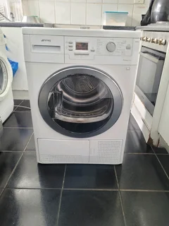8kg Smeg condenser Tumble dryer