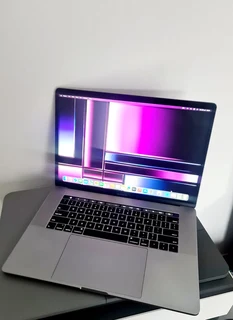 Apple Macbook Pro 16inch Retina Touchbar 6-Core i7 32GB RAM 1 SSD, 8 months old