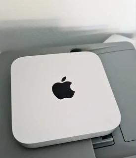 Apple Mac mini M1 8‑Core CPU 8GB 256GB SSD Silver,