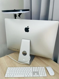 Apple iMac 27inch 5K Display 6-Core Processor  64GB RAM 1TB SSD,