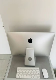 iMac 21.5inch 4K Retina 6-Core 32GB RAM 1TB SSD, 7 Months Old