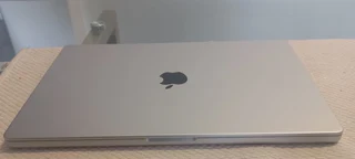 Apple Macbook Pro 16inch M1 Pro 16GB RAM 1TB SSD 16GB RAM,