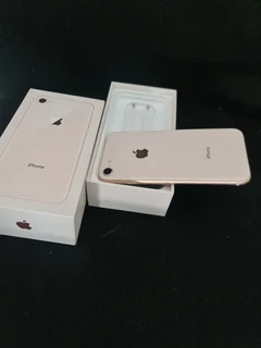 Apple iPhone 8 64GB - Rose Gold