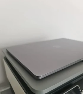 Apple Macbook Pro 15inch Retina Touchbar Core i7 16GB 512GB SSD, 6 Months Old