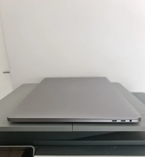 Apple Macbook Pro 15inch Retina Touchbar Core i7 16GB 512GB SSD, 6 Months Old