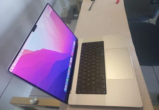 Apple Macbook Pro 16inch M1 Pro 32GB RAM 1TB SSD,