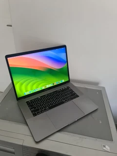 Macbook Pro 16inch Retina Touchbar 6-Core i7 16GB 512GB SSD, 7 Months Old