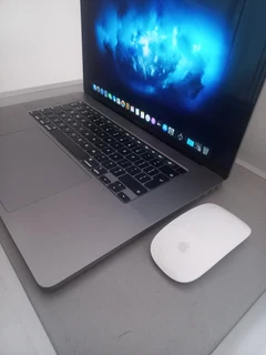 Macbook Pro 16inch 32GB RAM 1TB SSD Touchbar 8-Core i9, 7 Months Old