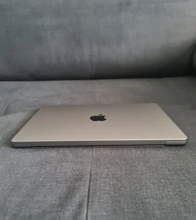 Macbook Pro 14inch M3 Pro 512GB RAM