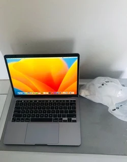 Macbook Pro 13inch M1 Chip 16GB RAM 512GB SSD