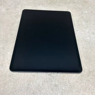 Apple A1876 iPad Pro 3rd Gen. 128GB, Wi-Fi 12.9 in - Space Grey