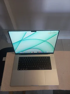 Apple Macbook Pro 16inch M1 Pro 16GB RAM 512GB SSD,