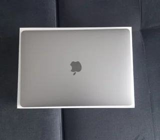 Macbook Air 13inch M1 16GB RAM, Space Grey