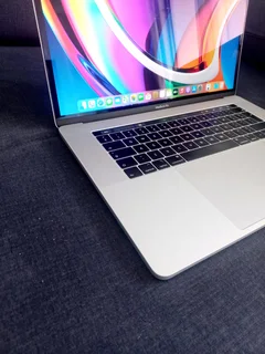 Apple Macbook Pro 15inch Retina Touchbar Core i7 16GB 512GB SSD, 6 Months Old