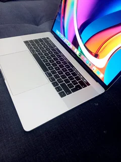 Apple Macbook Pro 15inch Retina Touchbar Core i7 16GB 512GB SSD, 6 Months Old