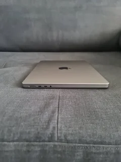Apple Macbook Pro 14inch M1 Pro 16GB RAM 1TB SSD 16GB RAM, 6 Months Old