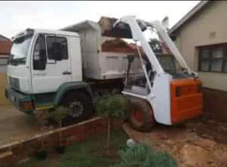 Bakkie for Hire/Rubble Removal
